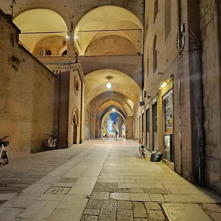 Eleganza Di Lusso Tra Fiera E Stazione, Dadobo Apartament *
