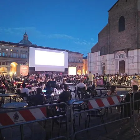 Eleganza Di Lusso Tra Fiera E Stazione, Dadobo Apartamento Bolonia
