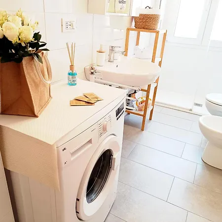 Eleganza Di Lusso Tra Fiera E Stazione, Dadobo Appartement Bologne