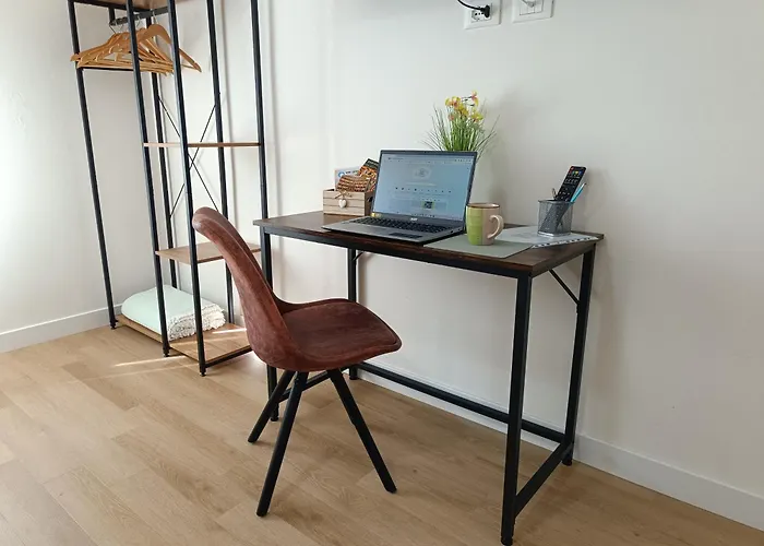 Eleganza Di Lusso Tra Fiera E Stazione, Dadobò