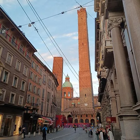 Eleganza Di Lusso Tra Fiera E Stazione, Dadobo Bologna